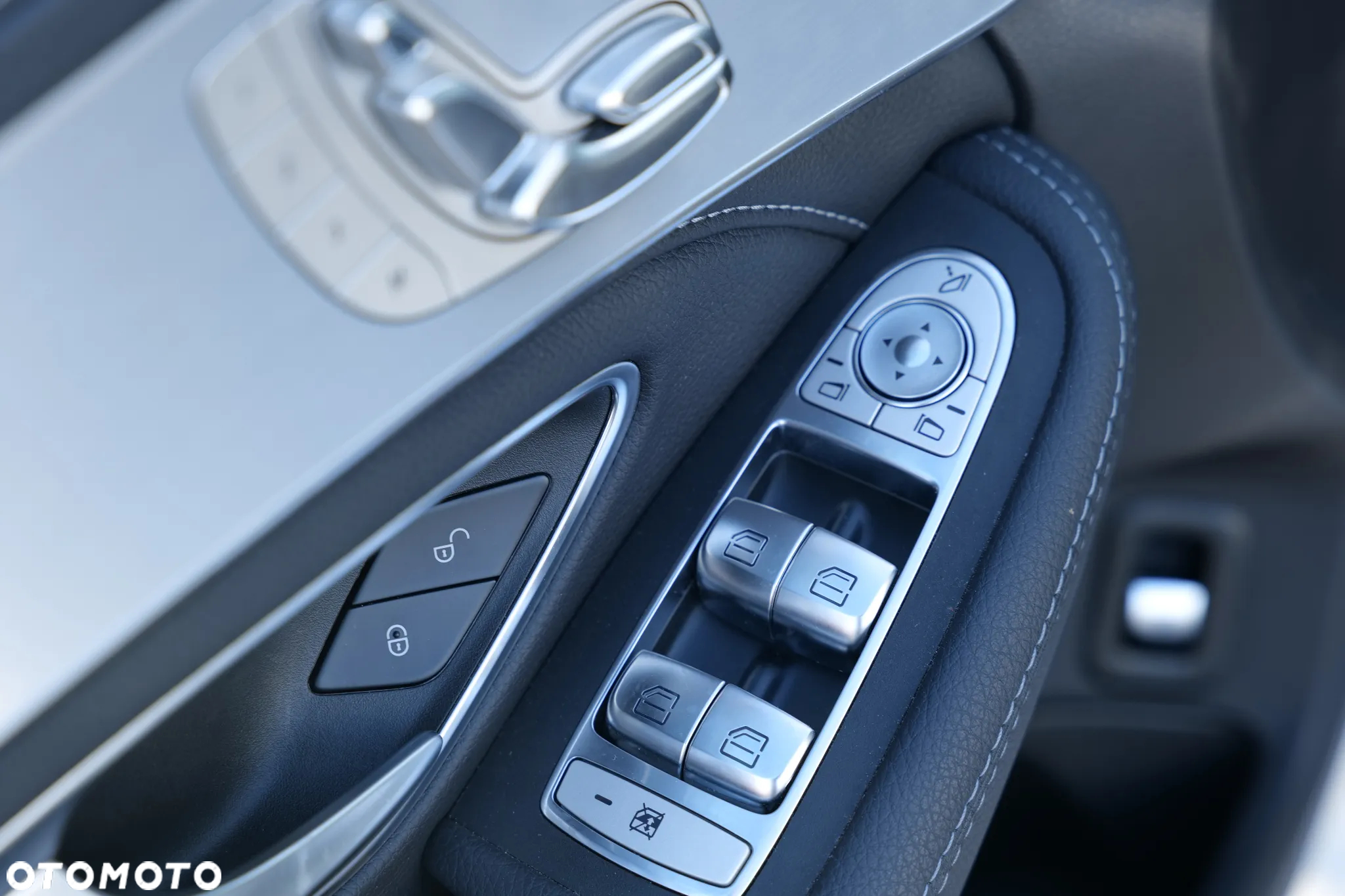 Mercedes-Benz Klasa C 63 S AMG 9G - 19
