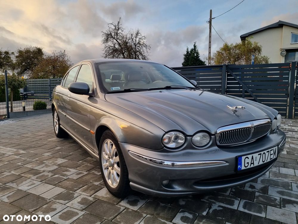 Jaguar X-Type Estate 2.5 V6 4x4 Executive - 25