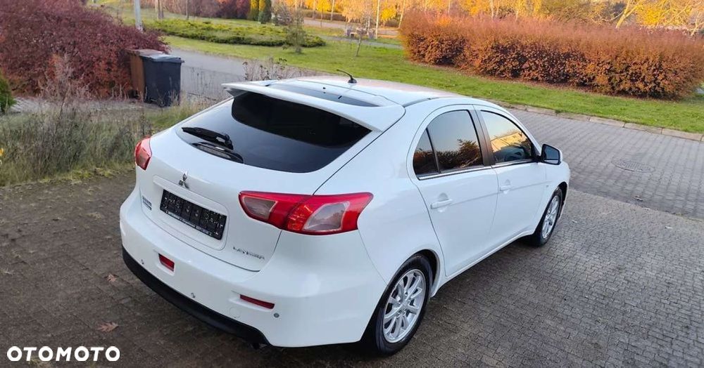 Mitsubishi Lancer - 15