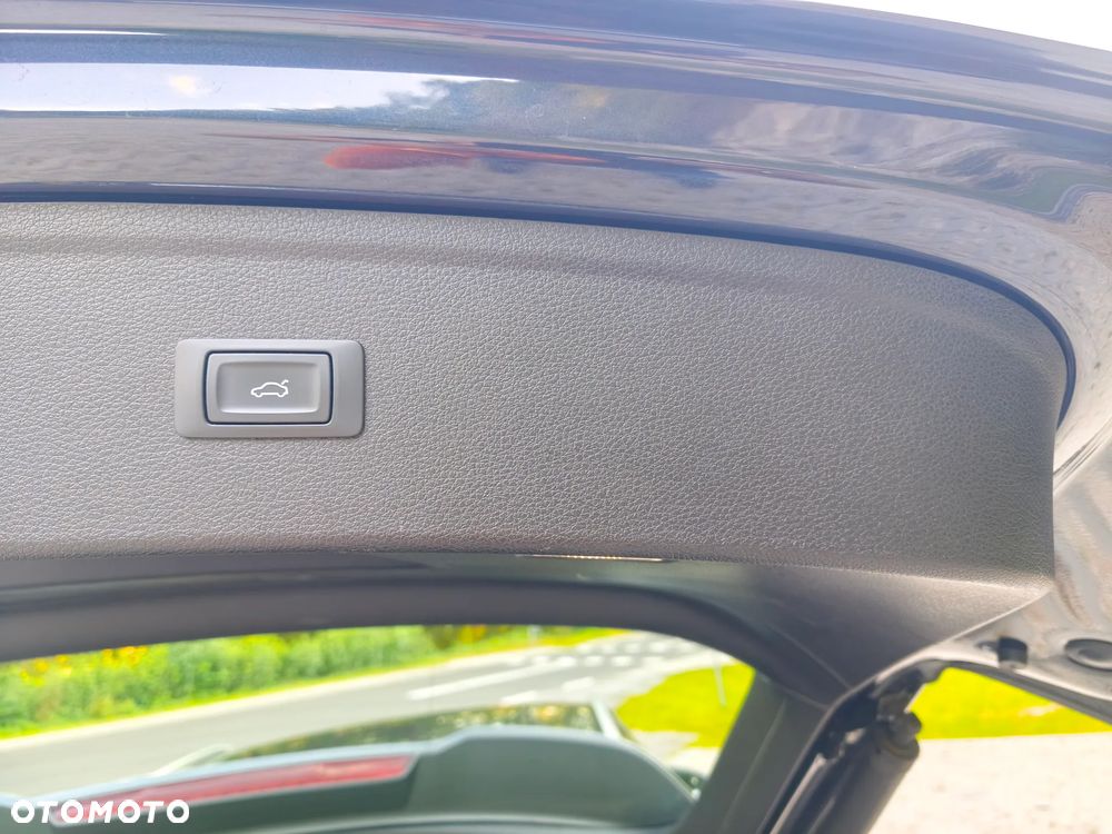 Audi Q5 40 TDI Quattro S tronic sport - 28