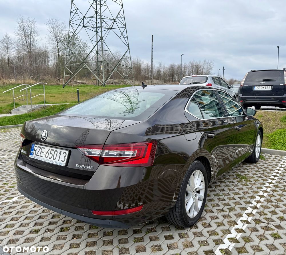 Skoda Superb 1.5 TSI ACT Style DSG - 3