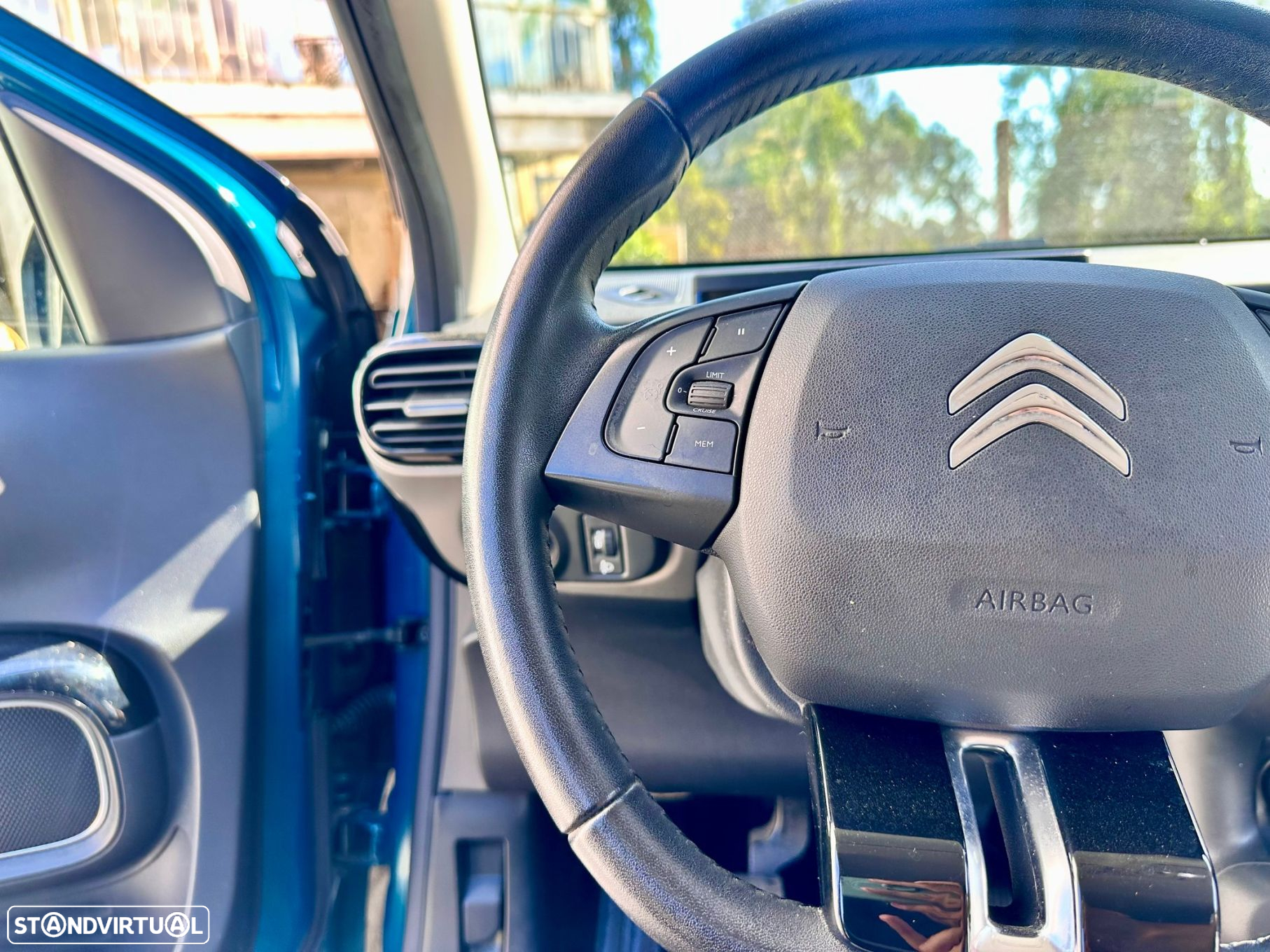 Citroën C4 Cactus 1.2 PureTech Shine - 8