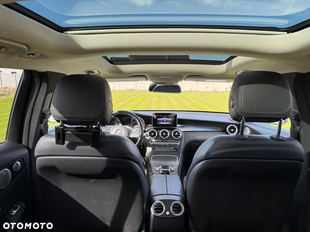 Mercedes-Benz GLC - 10