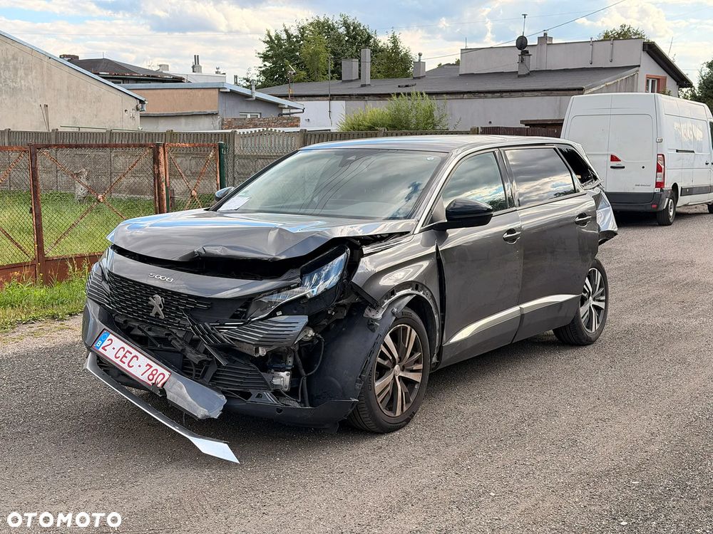 Peugeot 5008 - 2