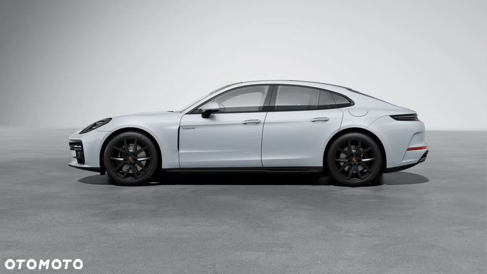 Porsche Panamera 4 E-Hybrid PHEV - 2