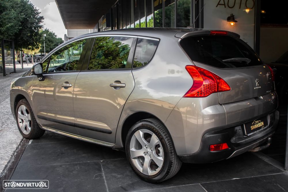 Peugeot 3008 1.6 HDi Style - 3
