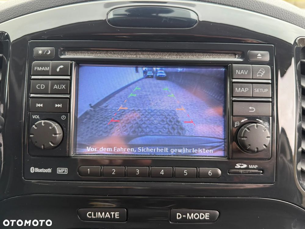 Nissan Juke 1.6 DIG-T N-Connecta - 17