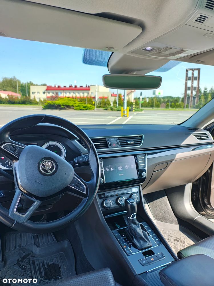 Skoda Superb 2.0 TDI 4x4 L&K DSG - 13