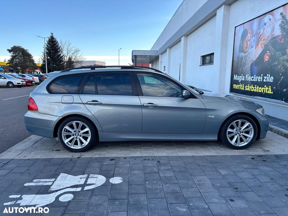 BMW Seria 3 320d DPF Touring Aut. - 21