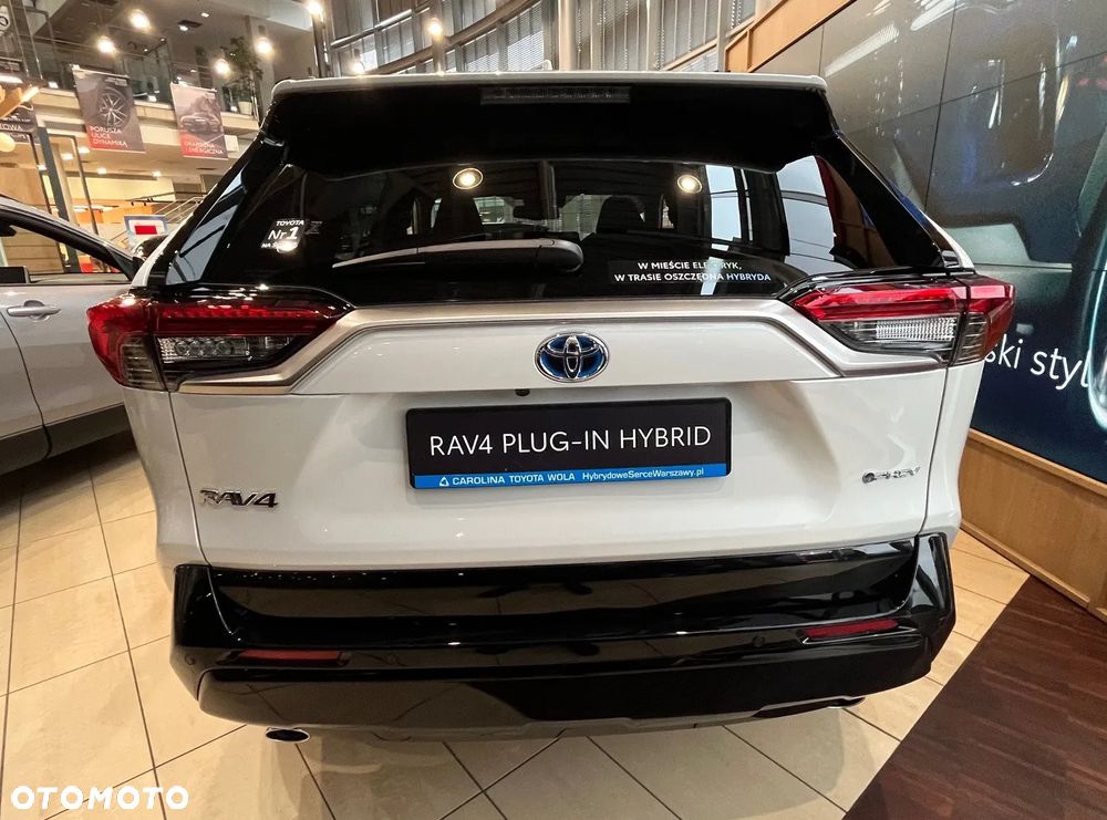 Toyota RAV4 - 5