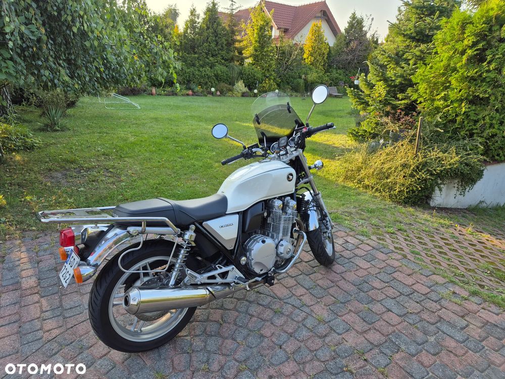 Honda CB - 3