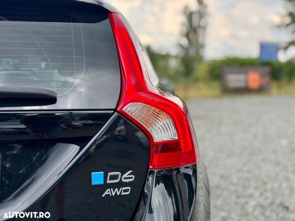 Volvo V60 D6 Twin Engine Geartronic RDesign - 16