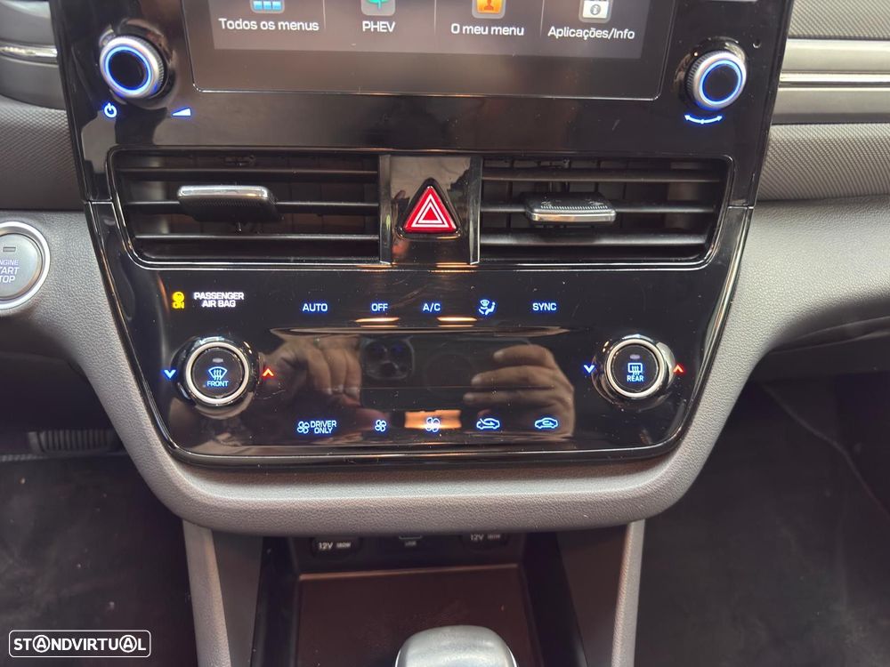 Hyundai Ioniq 1.6 GDI PHEV Pack Plus - 28