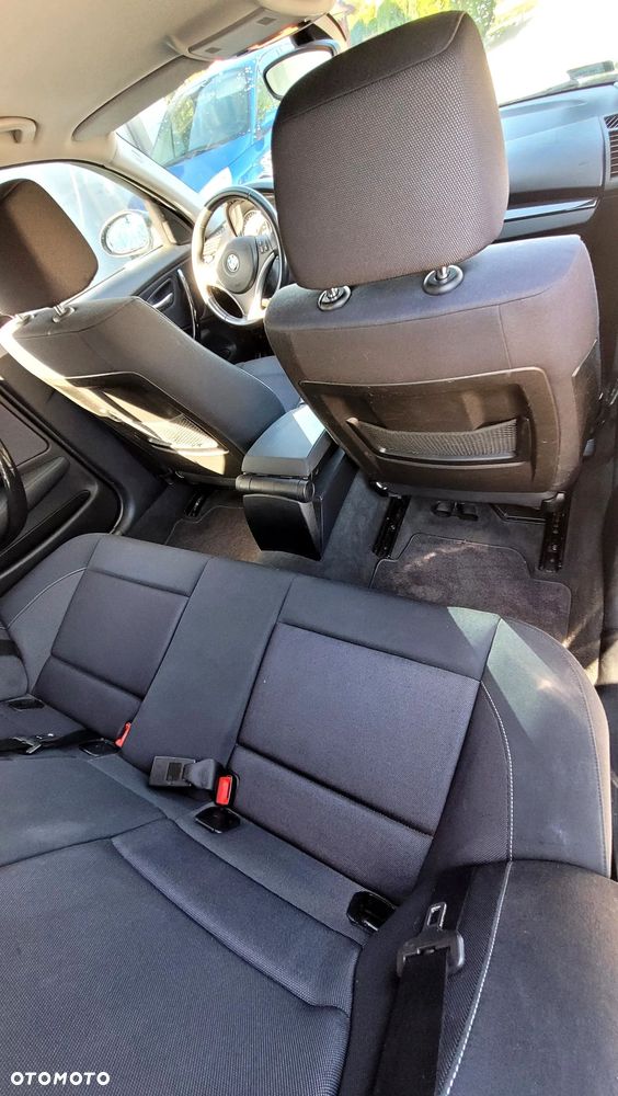 BMW Seria 1 118i Edition Sport - 11