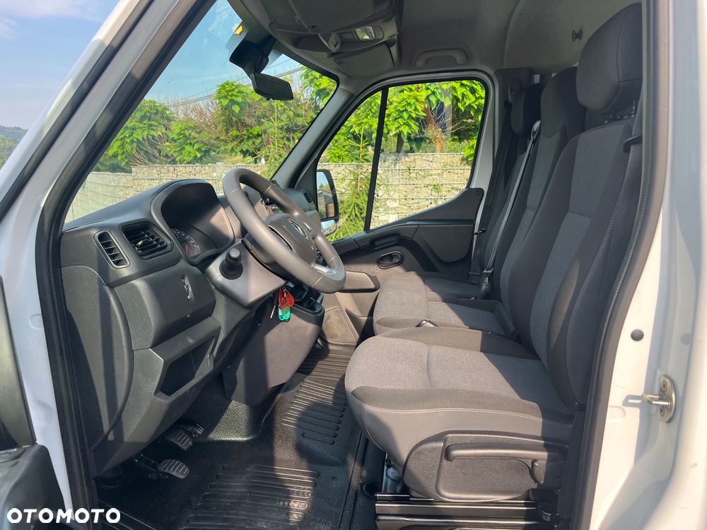 Renault Master - 10