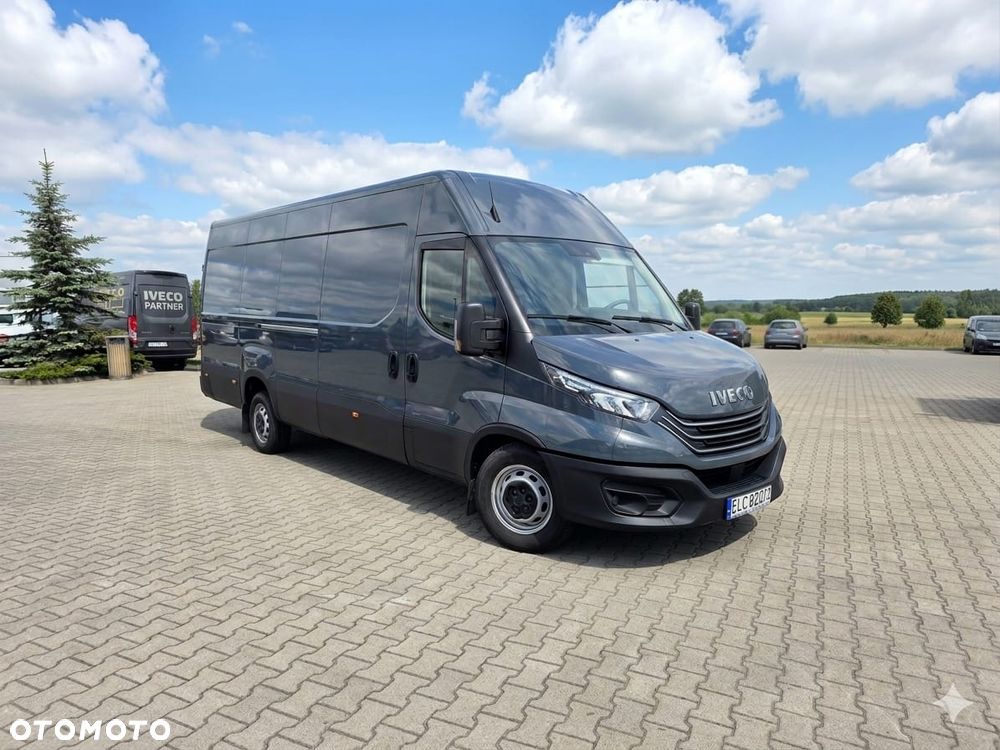 Iveco 35S18A8 Maxi Automat Ledy Tempomat  Krajowy 3l 180KM Hak ! Jak Nowy !!! - 1