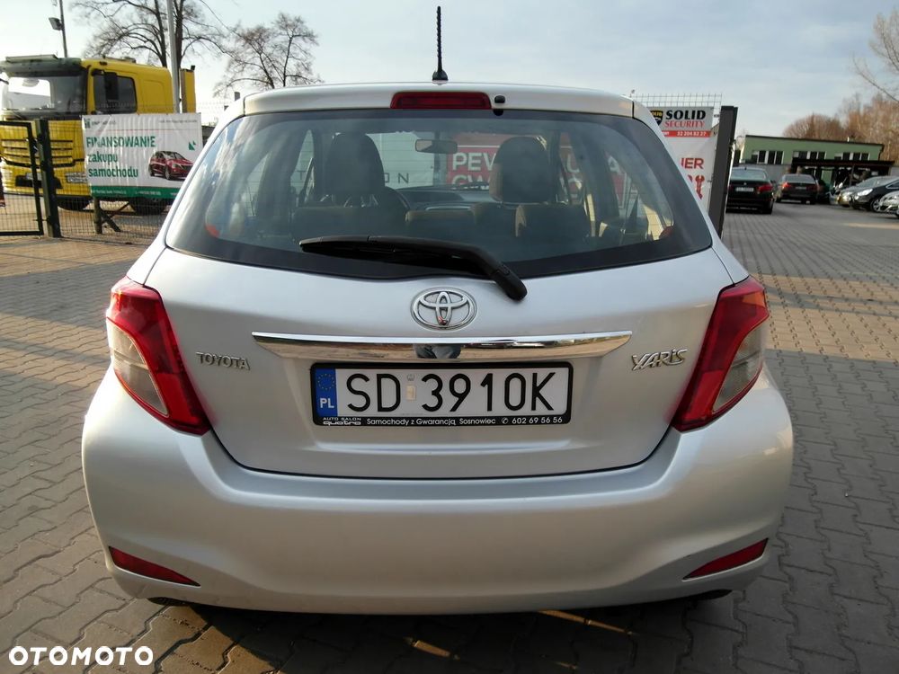 Toyota Yaris 1.0 Life - 6