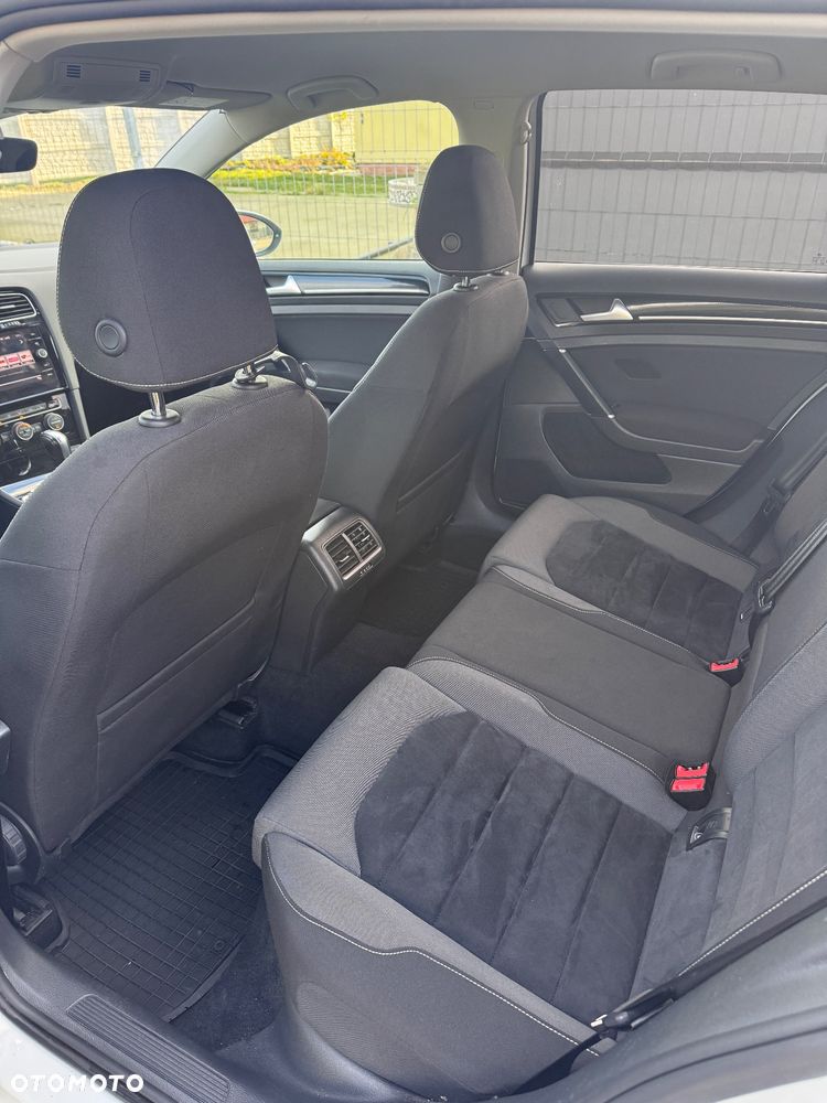 Volkswagen Golf 2.0 TDI BMT Highline DSG - 18