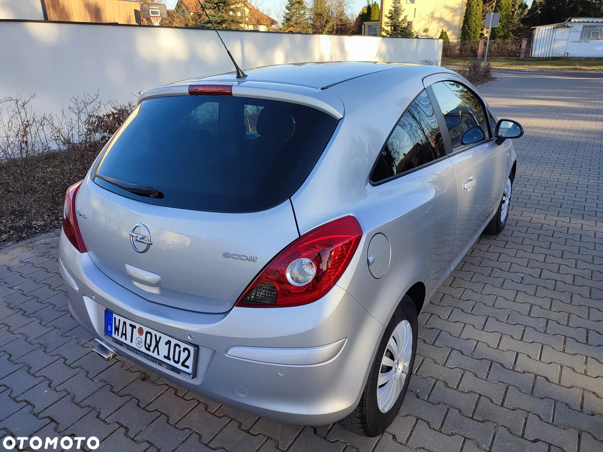 Opel Corsa 1.4 16V EcoFLEX Start-Stop Satellite - 13