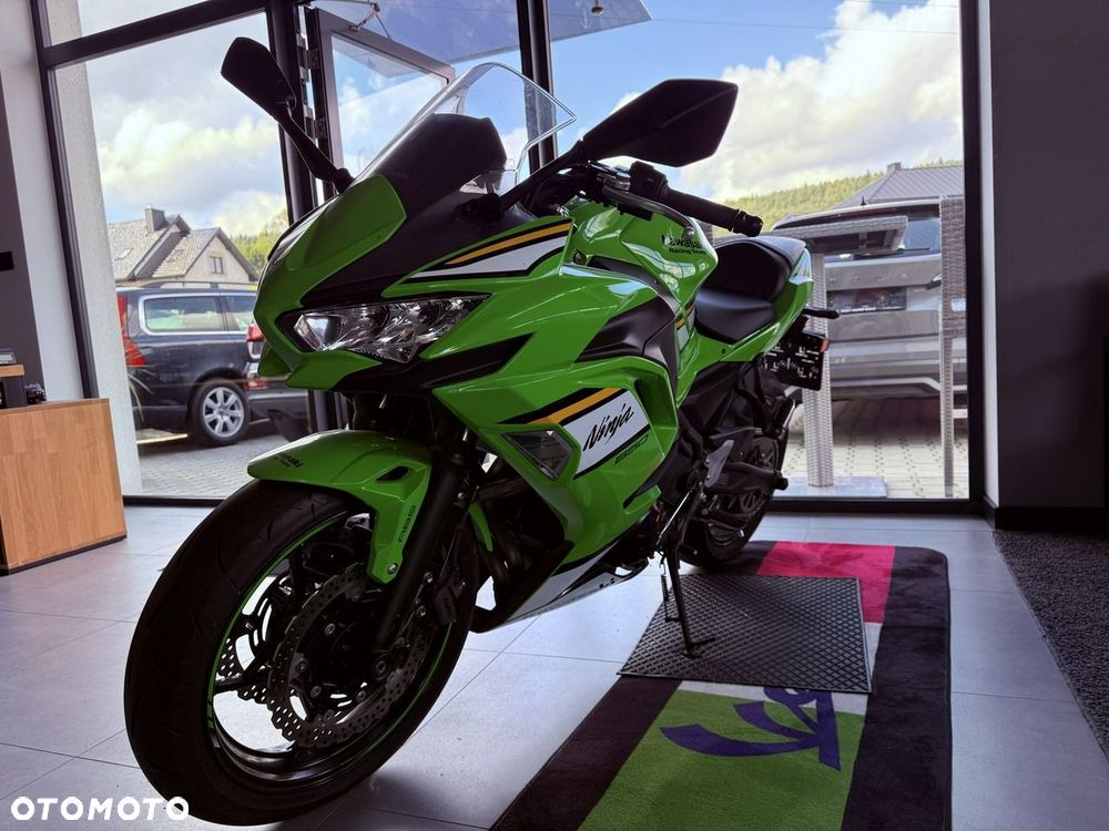 Kawasaki Ninja - 7