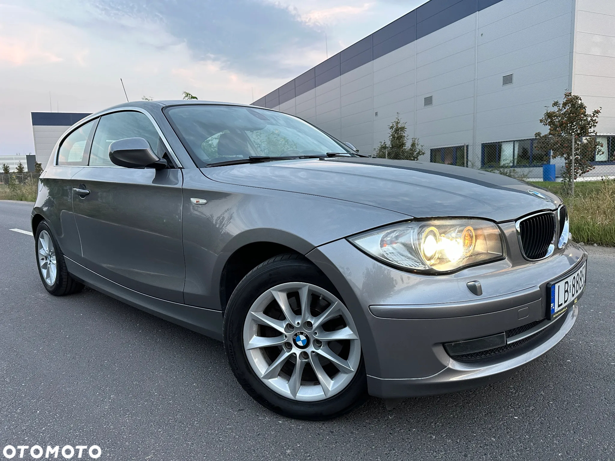 BMW Seria 1 118i - 4