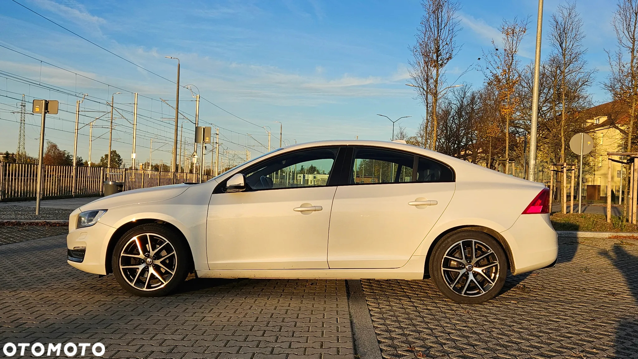Volvo S60 D4 Summum - 12