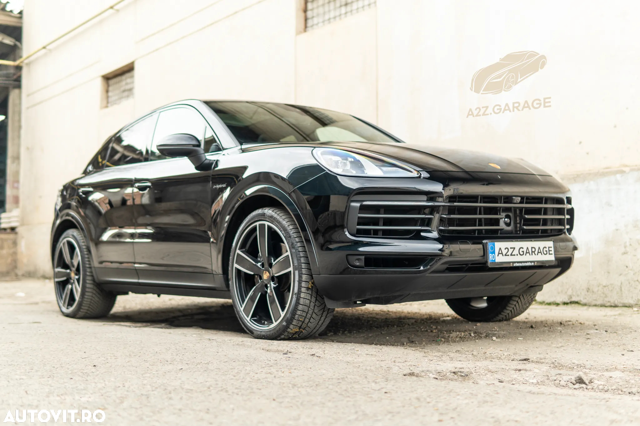 Porsche Cayenne - 30