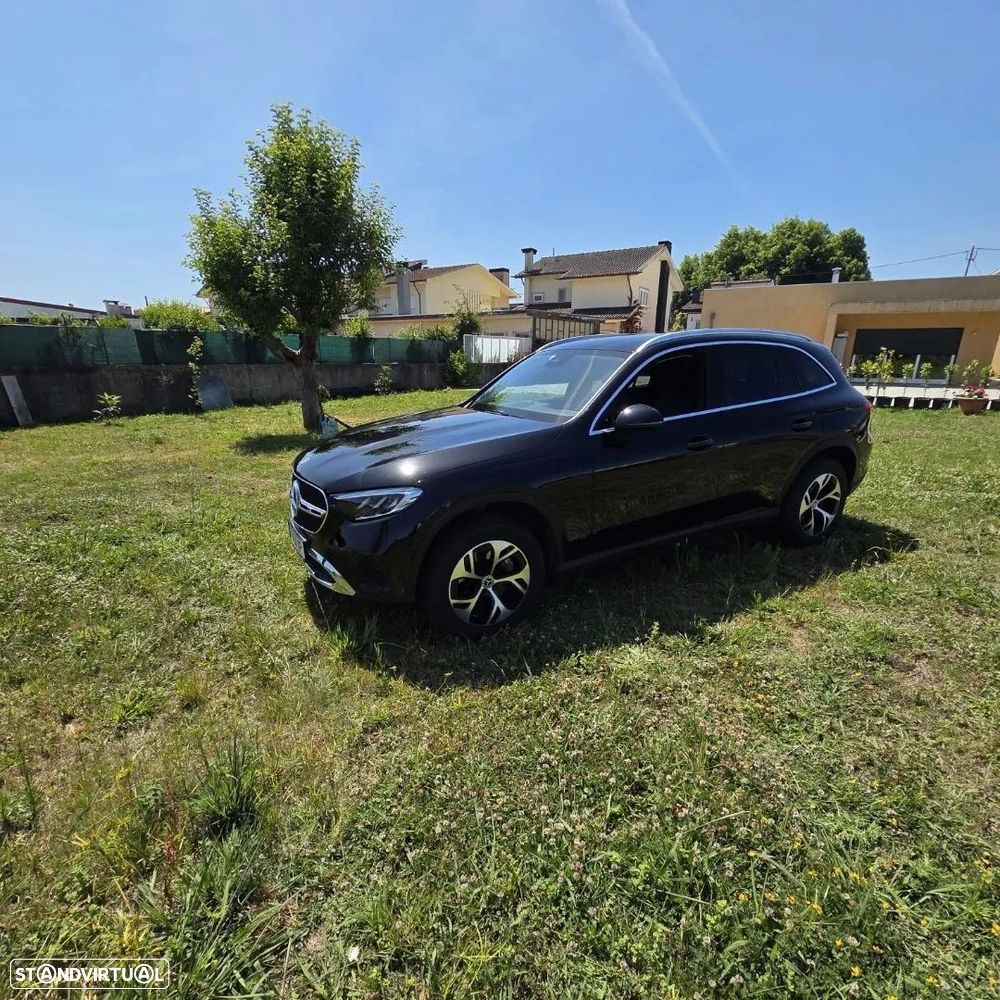 Mercedes-Benz GLC 300 d 4Matic — fotografia 16