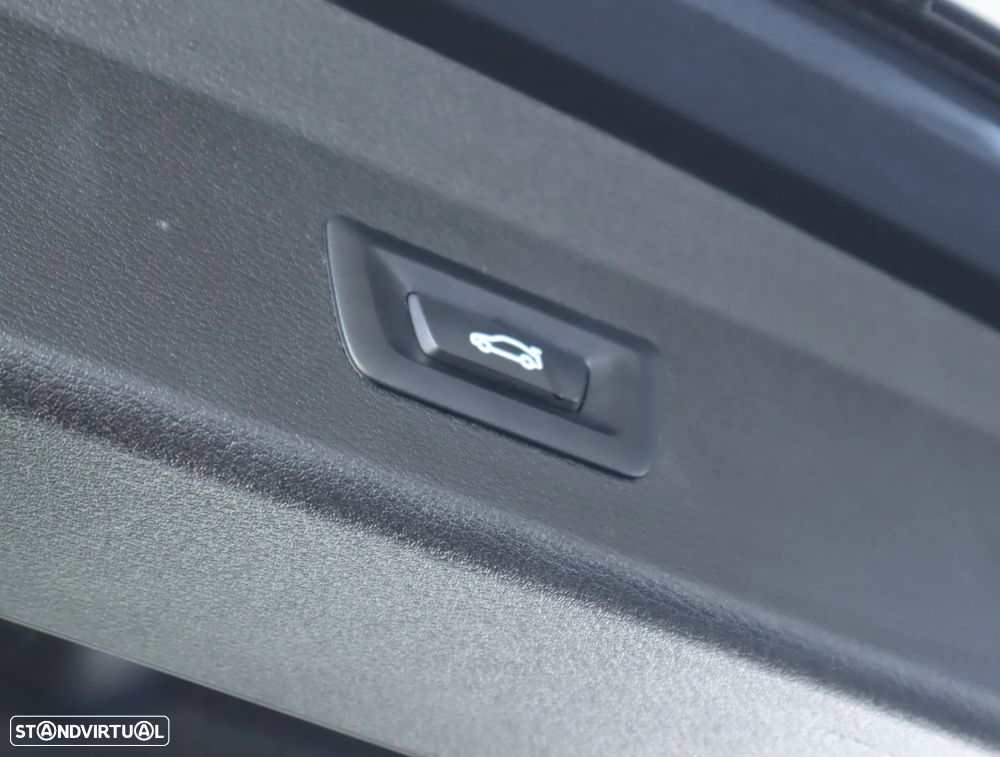 BMW X1 16 d sDrive Auto - 50