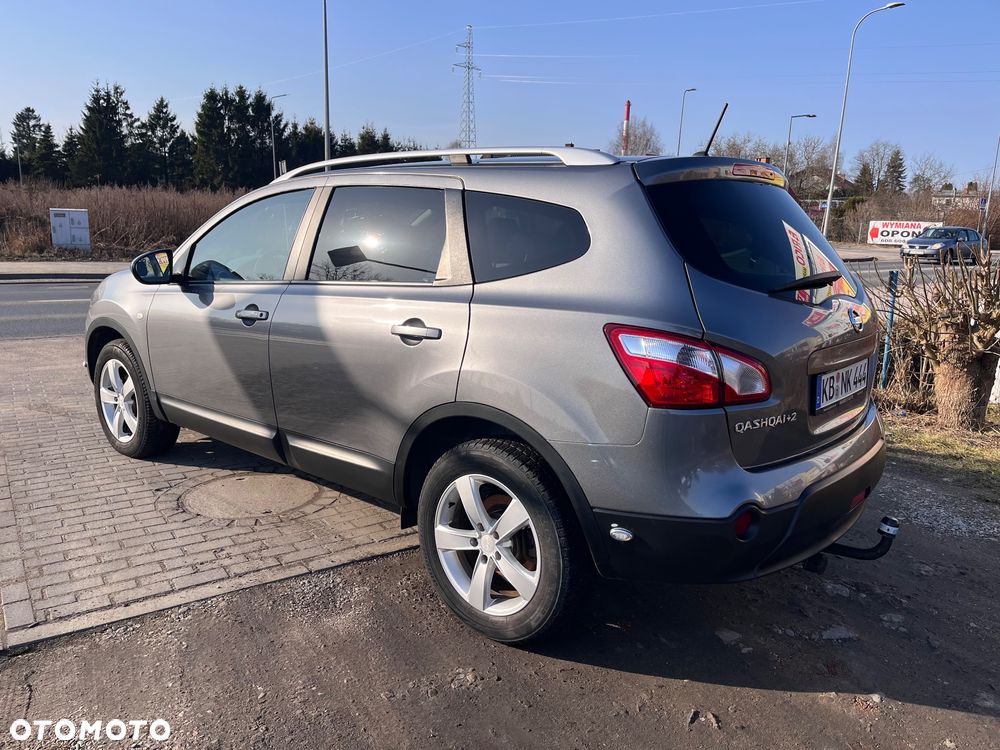 Nissan Qashqai+2 - 4