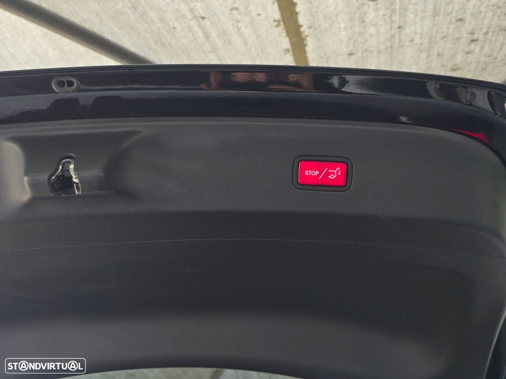 Mercedes-Benz GLC 300 de Coupe 4Matic - 34