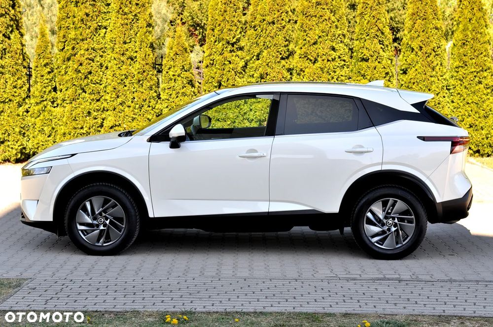 Nissan Qashqai 1.3 DIG-T N-WAY - 4