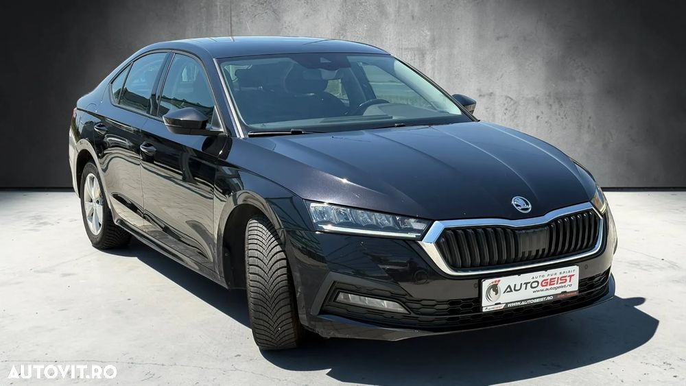Skoda Octavia 2.0 TDI DSG Ambition - 10