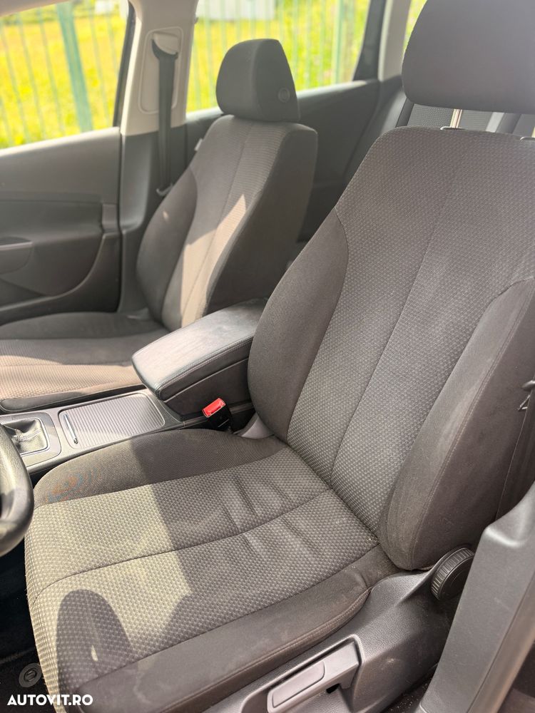 VOLKSWAGEN Passat 2006 — imagine 13