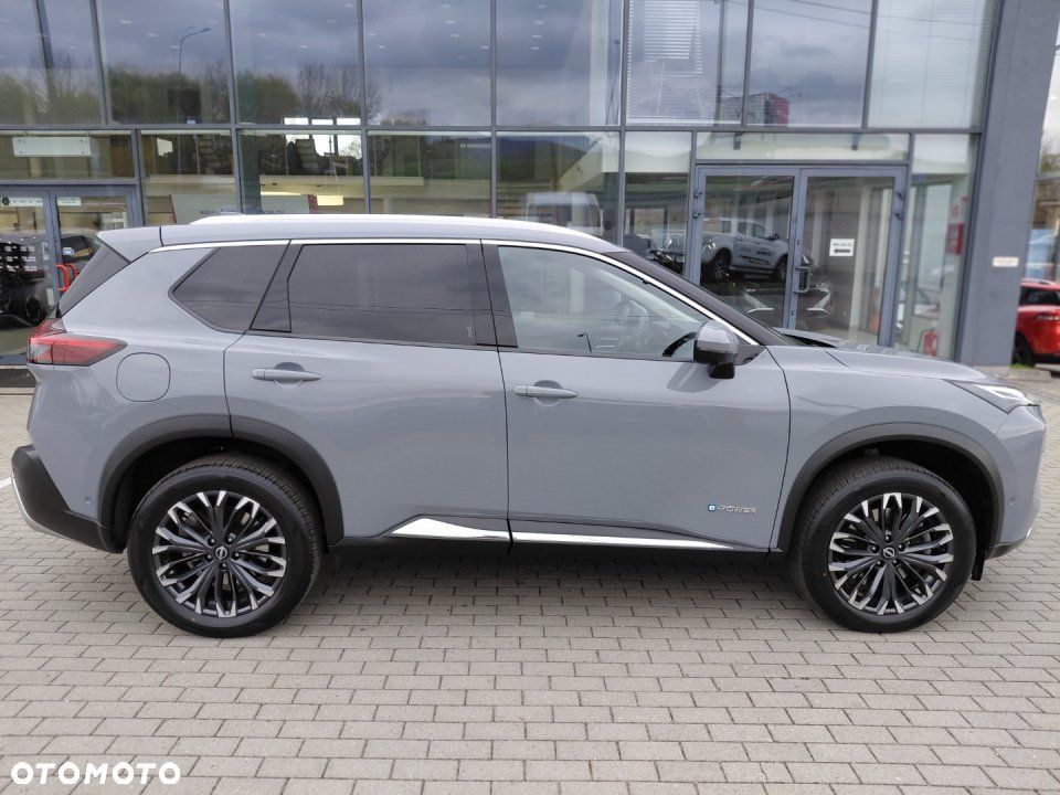 Nissan X-Trail - 4