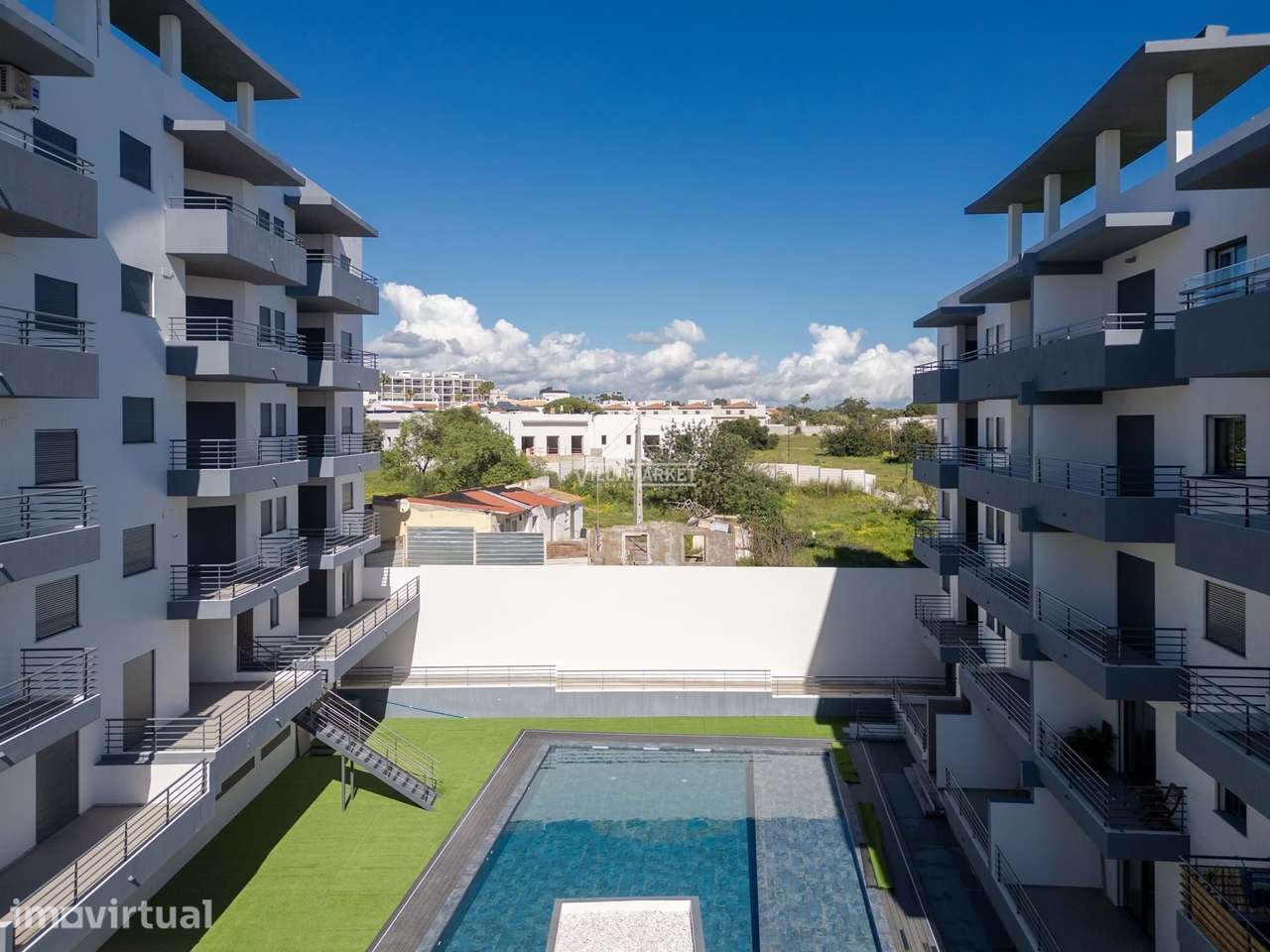 Últimos apartamentos T3 novos disponíveis inseridos em Condomínio com - Grande imagem: 2/30