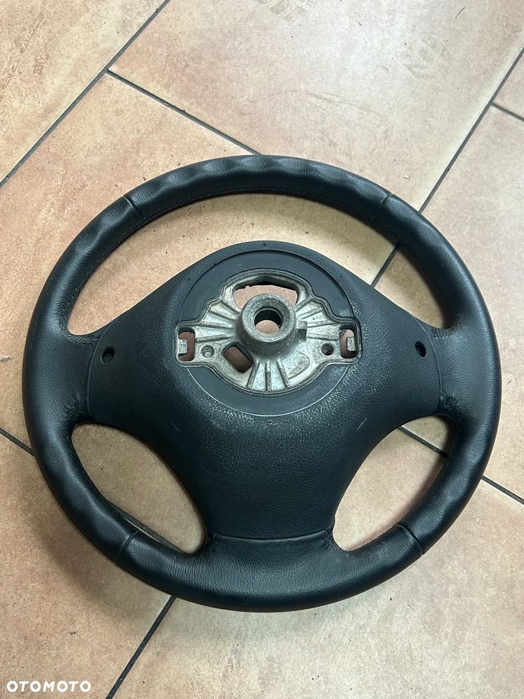KIEROWNICA BMW F30 - 2