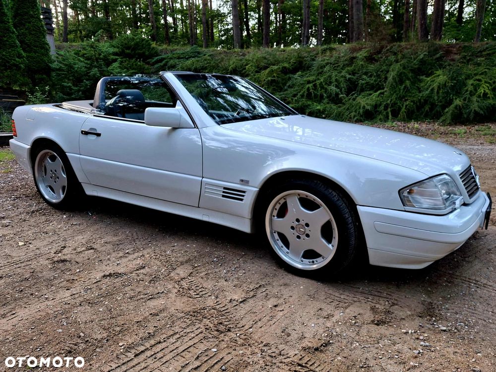 Mercedes-Benz SL - 13