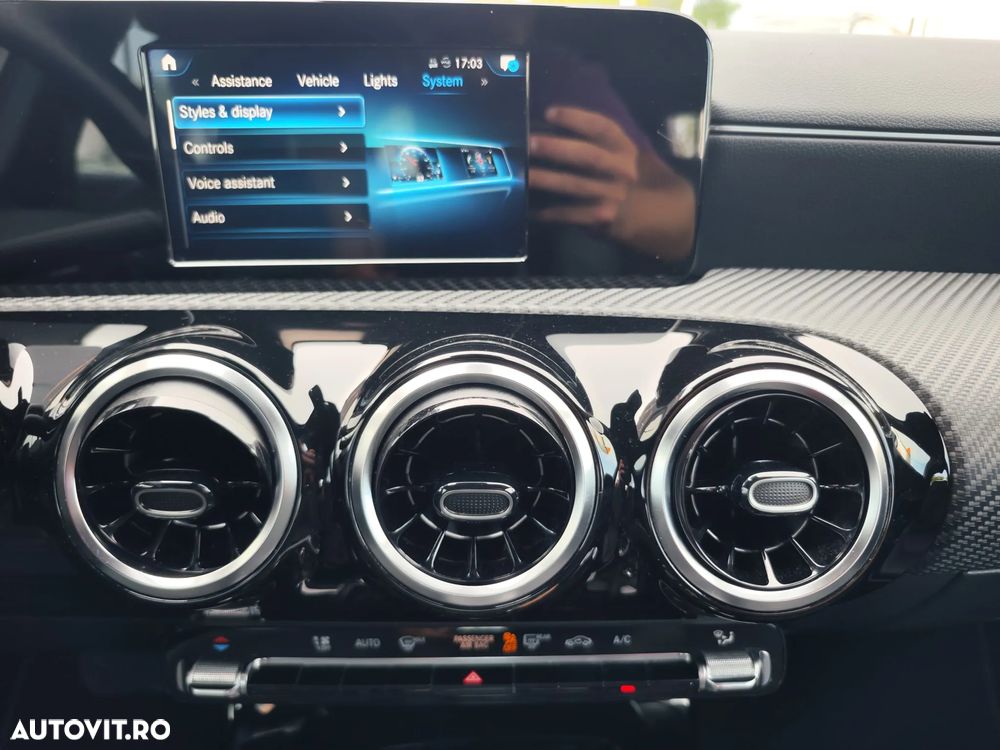 Mercedes-Benz A 180 d 7G-DCT - 19