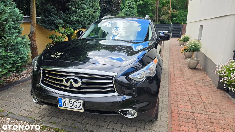 Infiniti QX70 - 3
