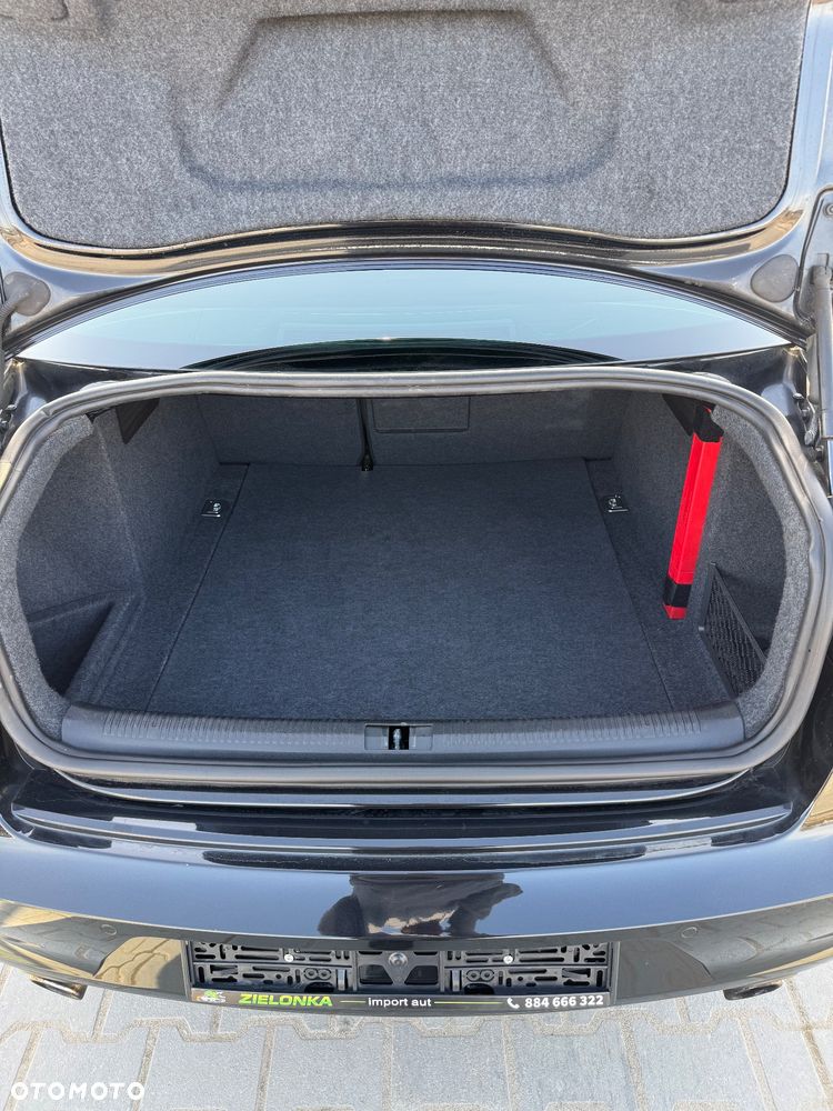 Seat Exeo 2.0T FSI Sport - 12