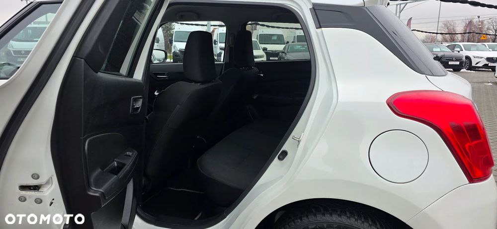 Suzuki Swift 1.2 SHVS Premium Plus - 14