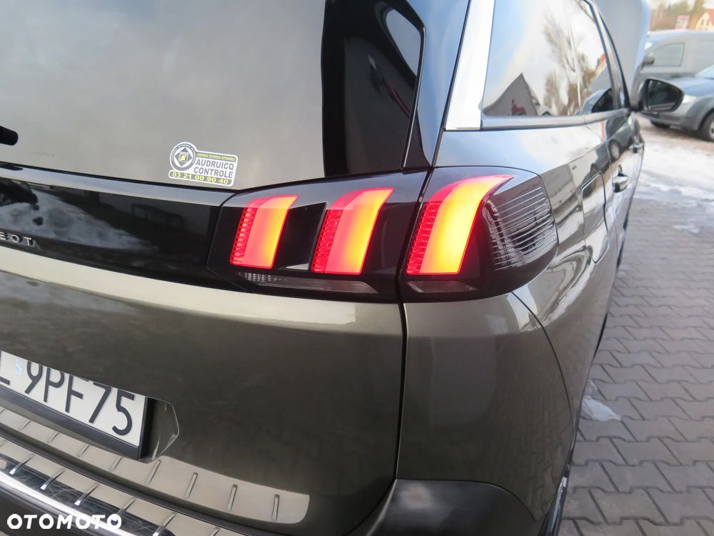 Peugeot 5008 1.5 BlueHDi Allure S&S - 28