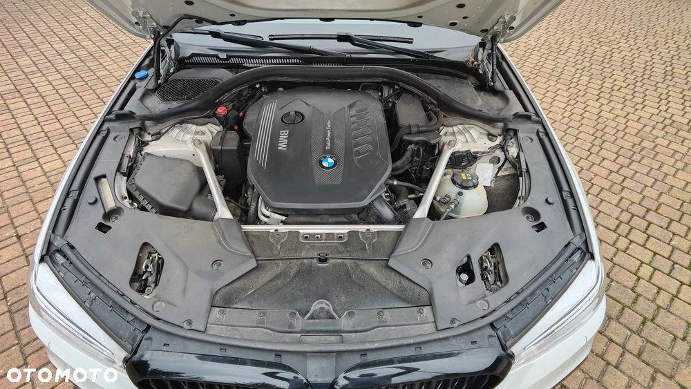 BMW Seria 5 530d xDrive M Sport sport - 14