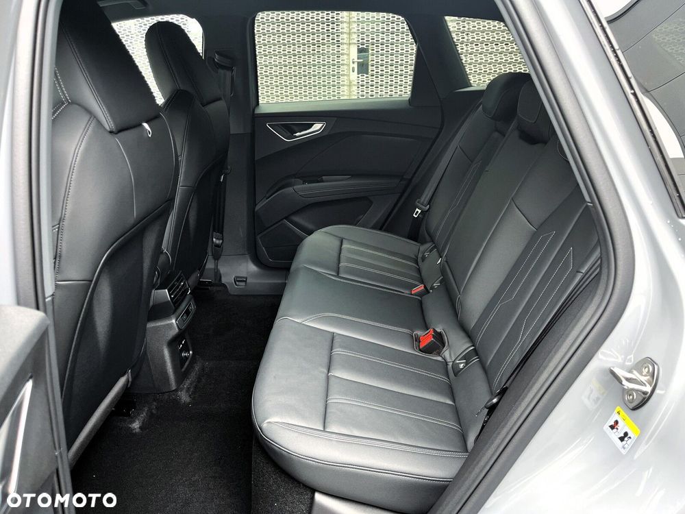 Audi Q4 e-tron - 21