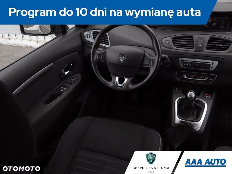 Renault Scenic - 9
