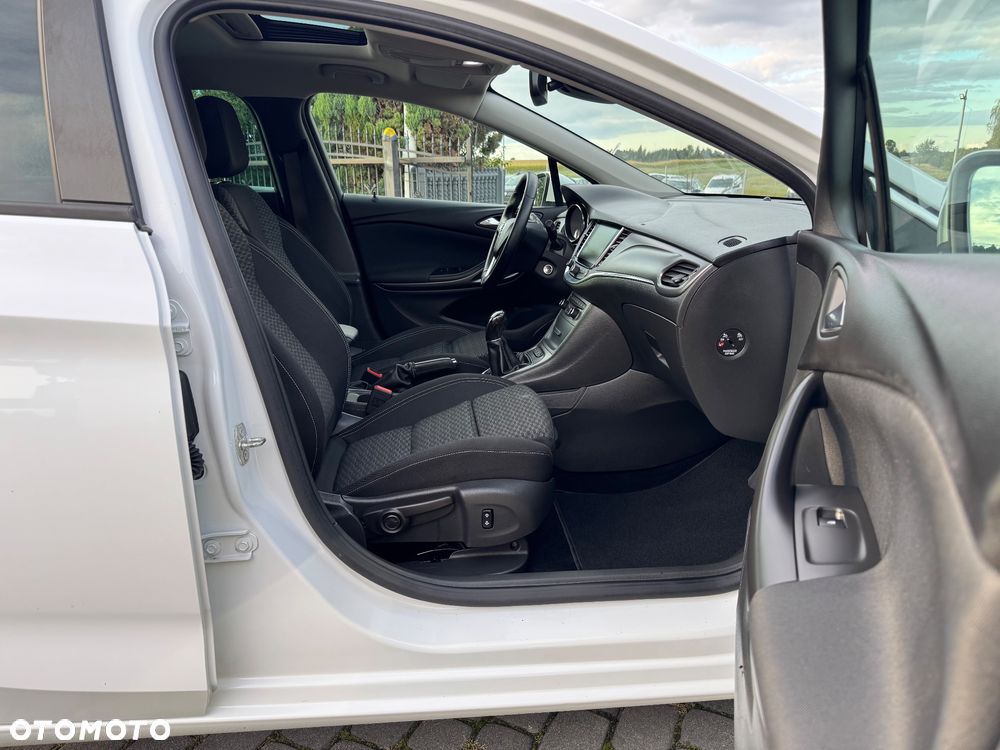 Opel Astra 1.6 D Start/Stop Business - 14