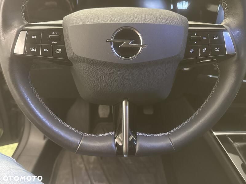 Opel Astra 1.2 T Edition S&S - 13