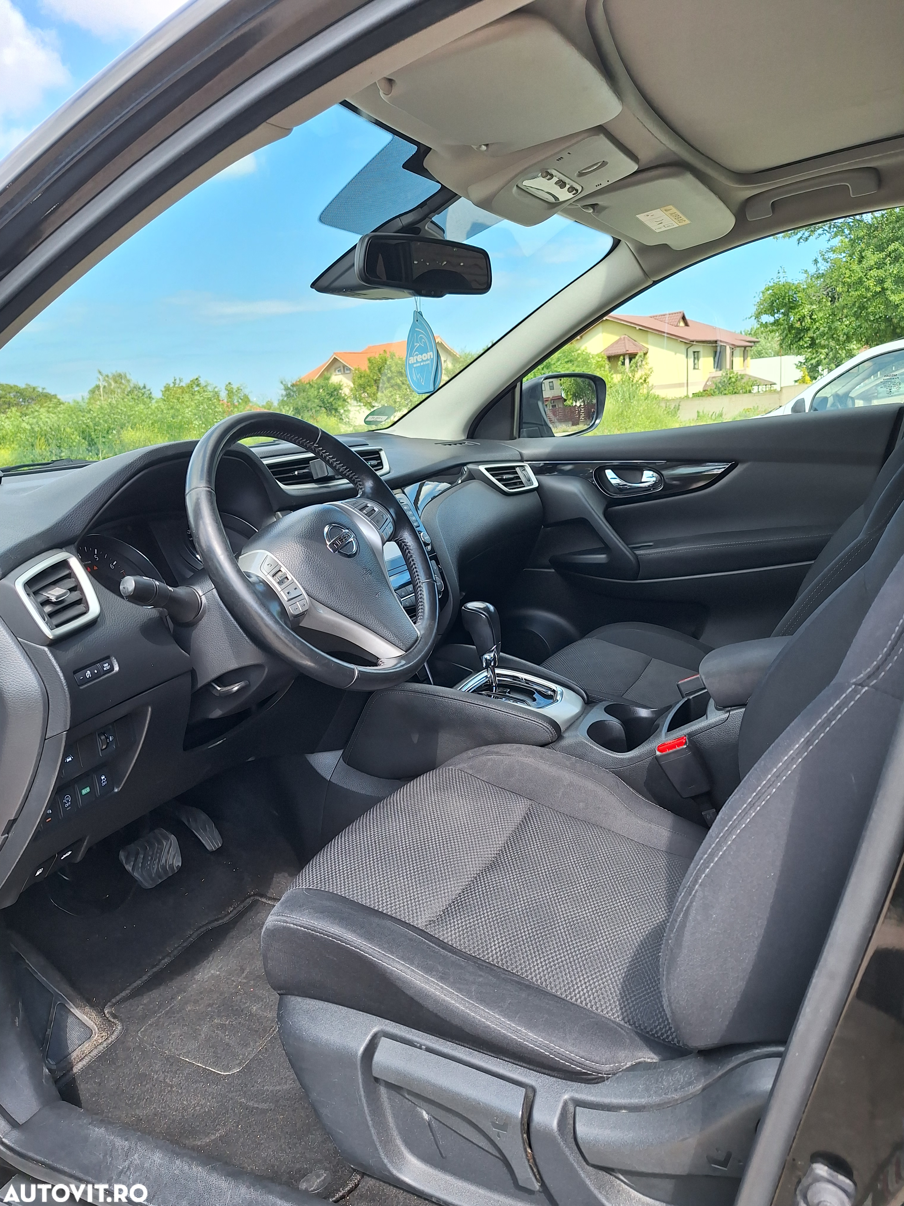 Nissan Qashqai 1.2 DIG-T Start/Stop X-TRONIC Tekna - 9