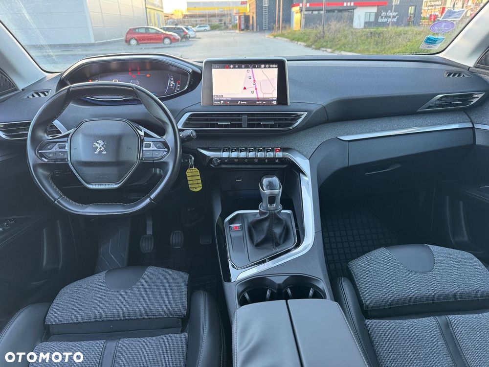 Peugeot 3008 1.2 PureTech GPF Active S&S - 22